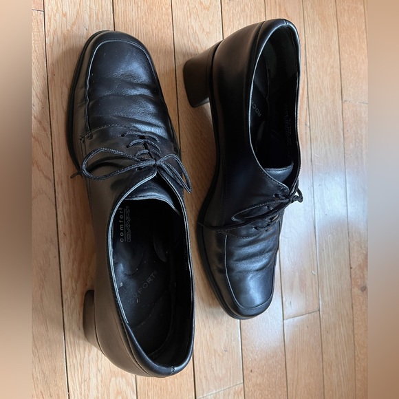 Black Heeled Lace Up Loafers - Picture 7 of 8